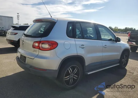 2010 Volkswagen Tiguan Se из США, поврежденный, VIN WVGBV7AX5AW522938